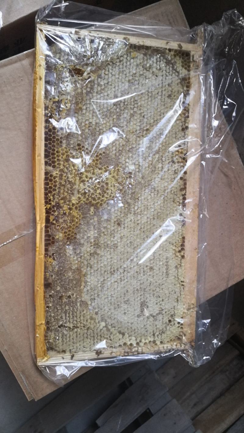 特价原框蜂巢蜜，结晶蜂巢蜜，跑江湖摆地摊，水果摊