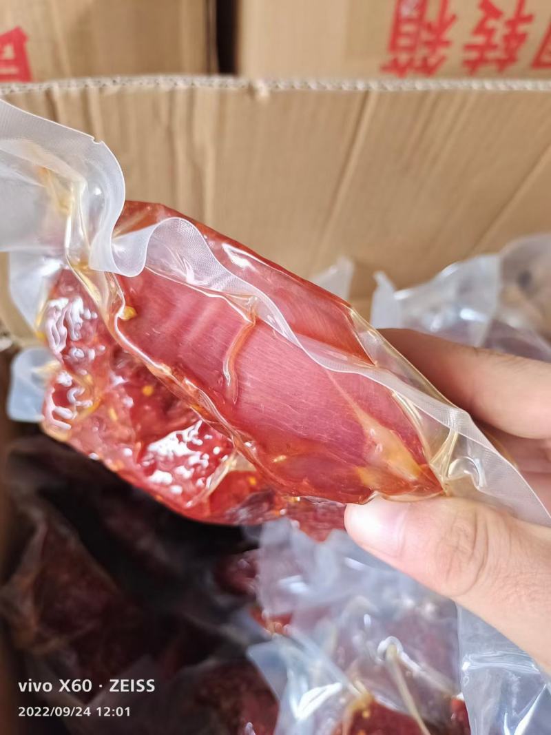真空酱香肉地摊模式1袋500克开袋即食