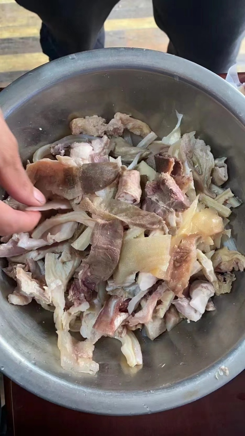牛杂，羊杂，真空包装、各种规格都有，欢迎咨询