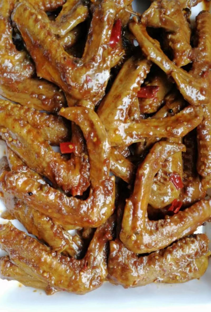 商用周黑鸭口味麻辣鸡翅尖摆摊开店必选美食美味鸡翅尖