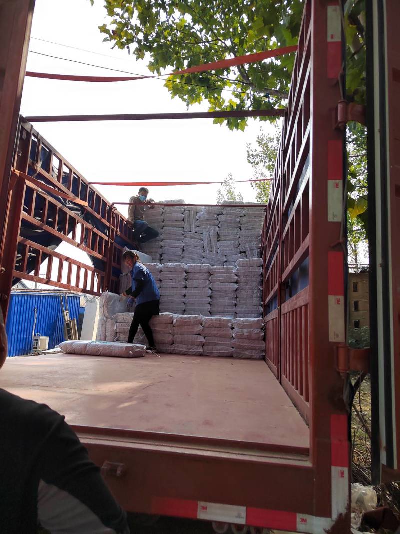 龙口粉丝厂家，纯小麦精致淀粉加工，不含其它，龙口粉丝