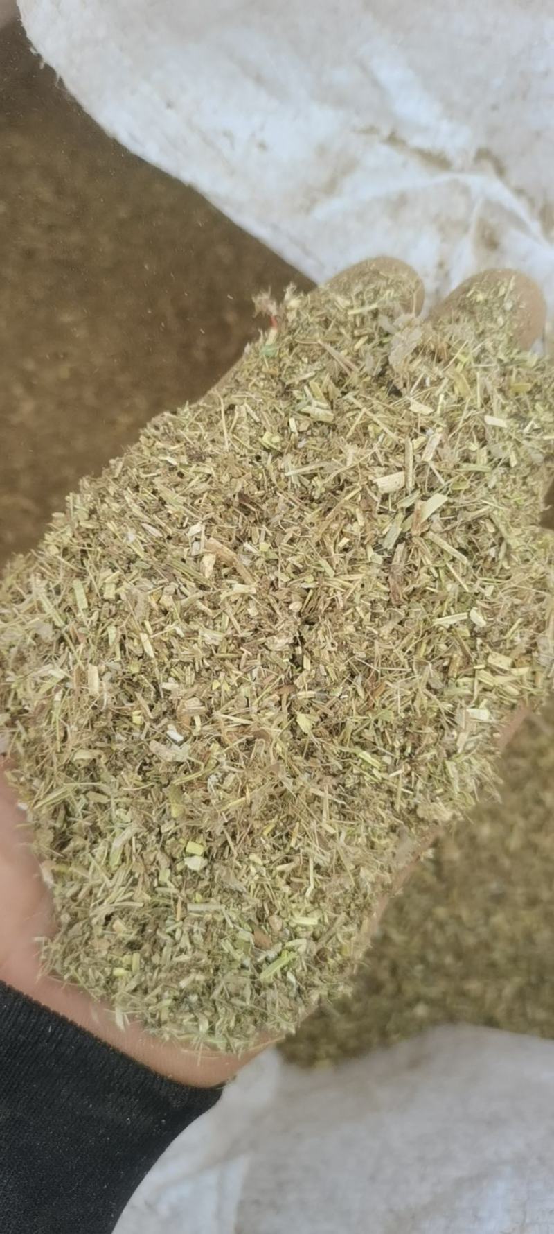 【推荐】花生秧基地直供牛羊草料规格齐全量大从优