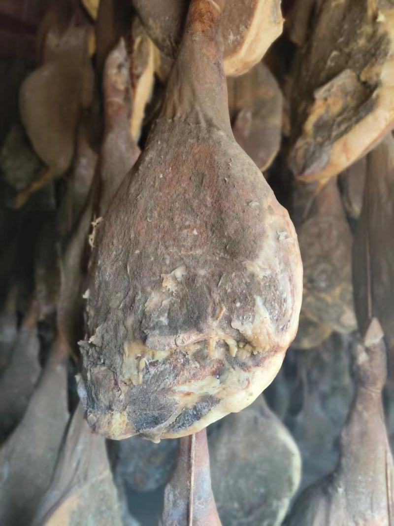 正宗云南整只宣威火腿整腿3年老火腿