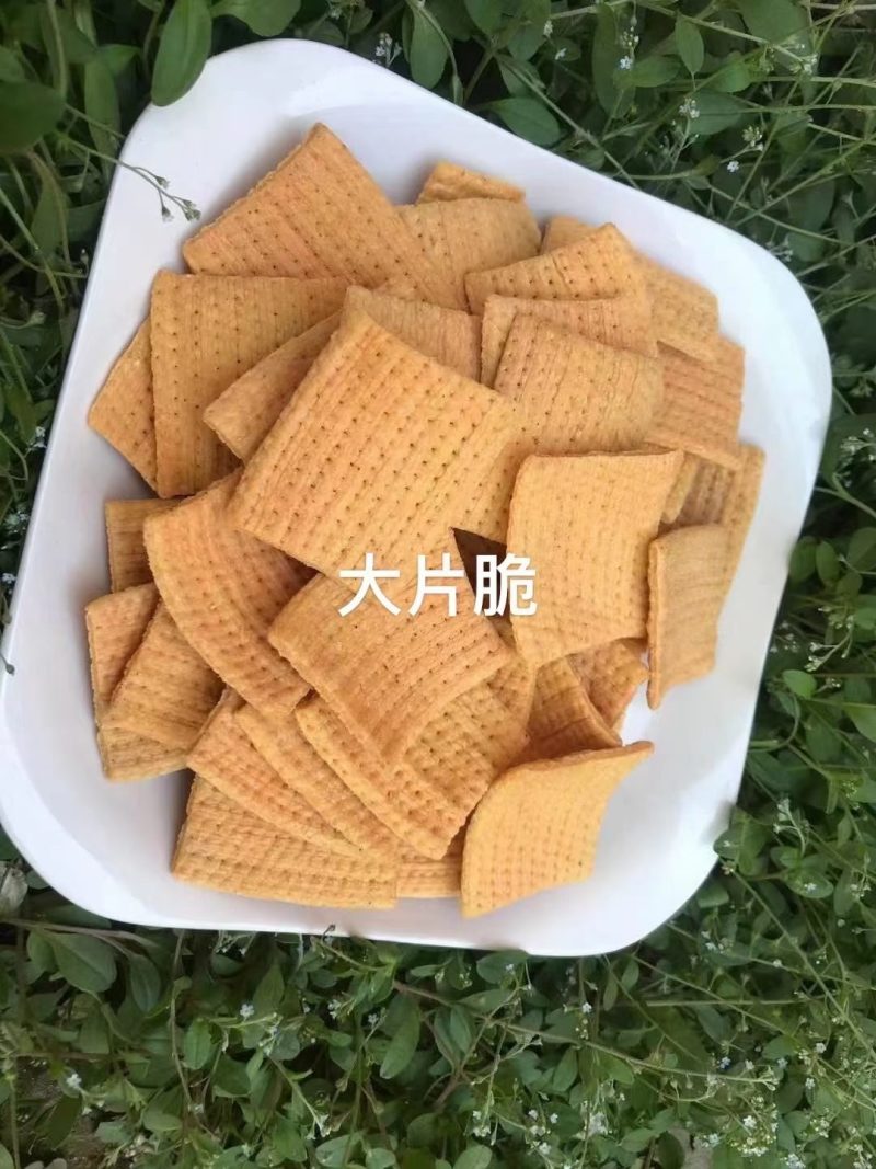 膨化食品地摊各种小食品小零食零食