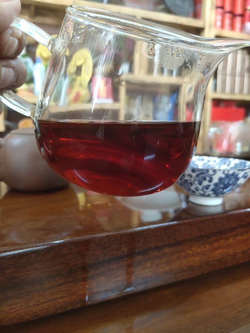 六堡茶