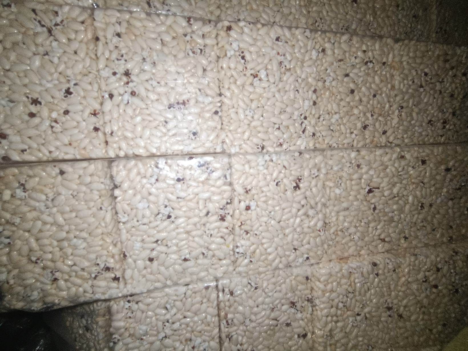 甜玉米花成品装盘图