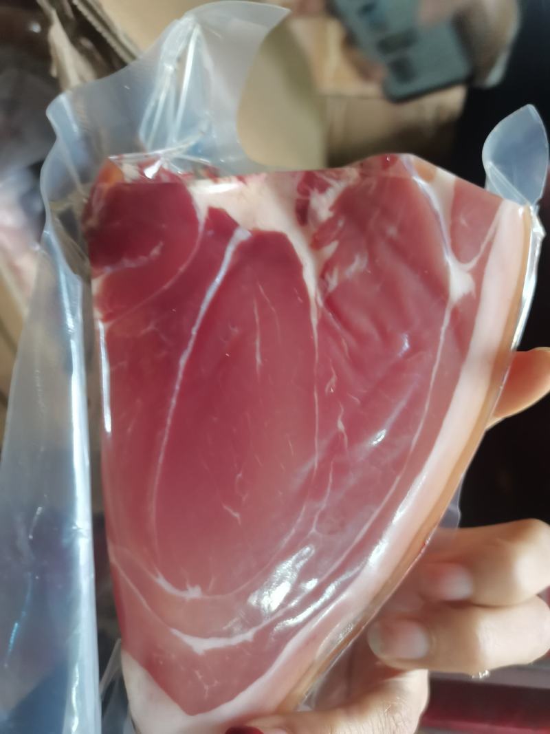 云南宣威火腿肉一斤一包腊肉风味真空包装跑江湖地摊展销会货