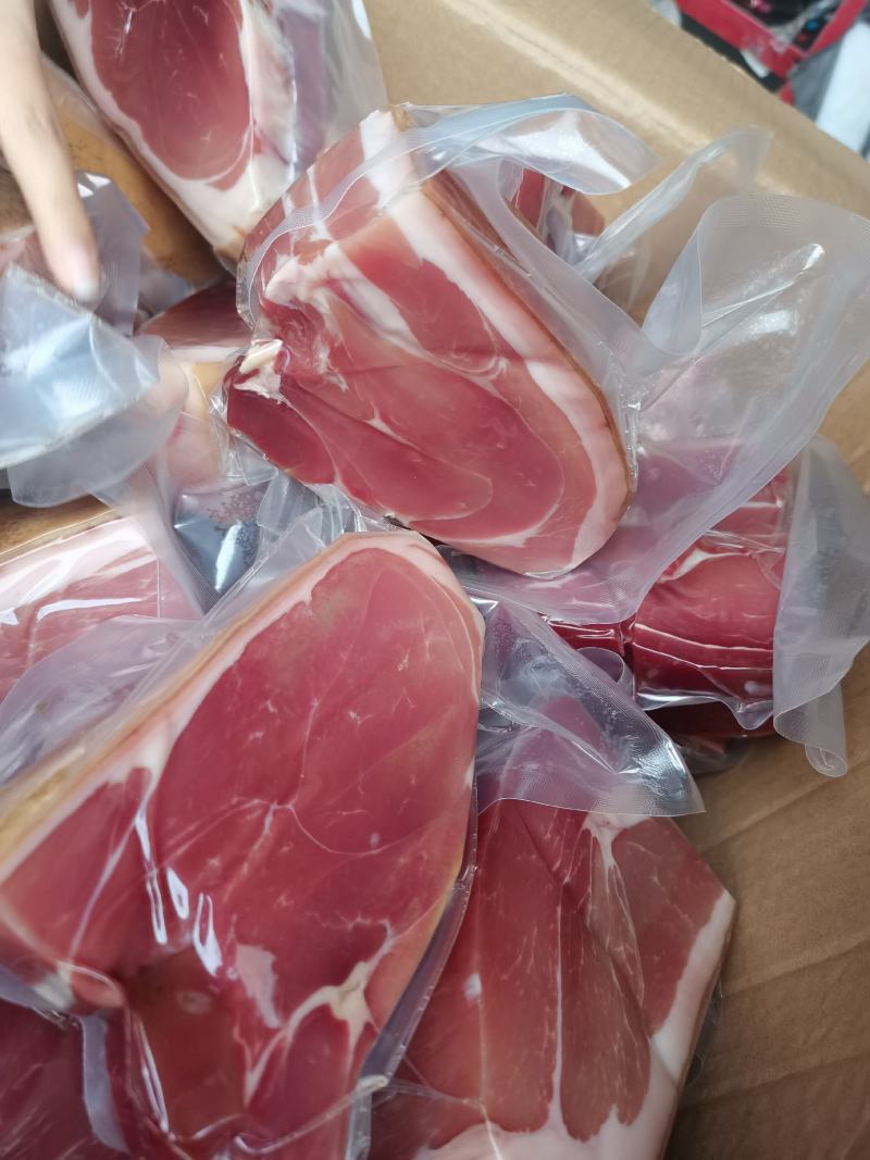 云南宣威火腿肉一斤一包腊肉风味真空包装跑江湖地摊展销会货