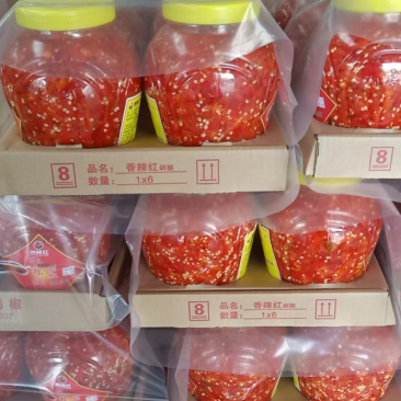 批发各种规格剁椒。