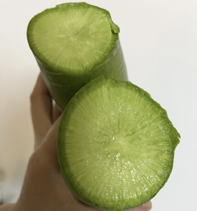 绿色有机水果萝卜，脆甜可口