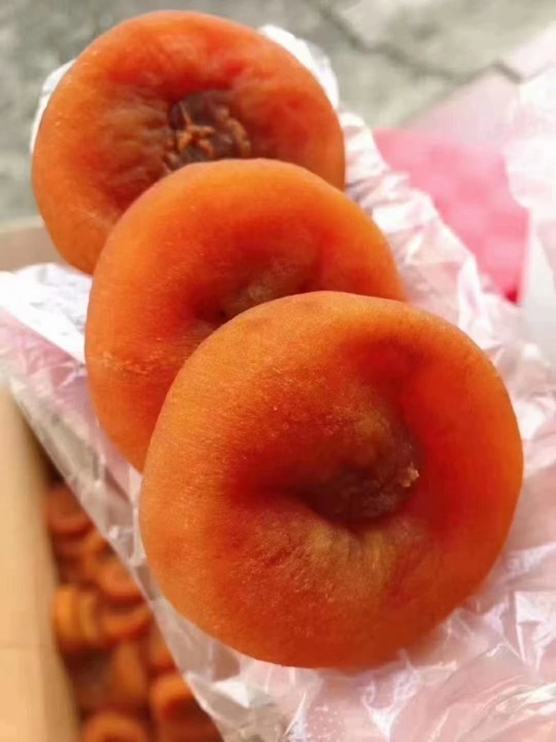天然晒干柿饼，量大从优。