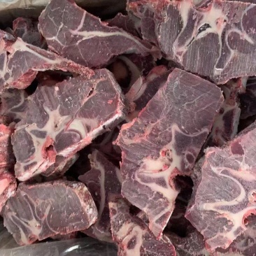 满肉牛脖骨，可切块，可做小包装，货源充足全国发货需要联系