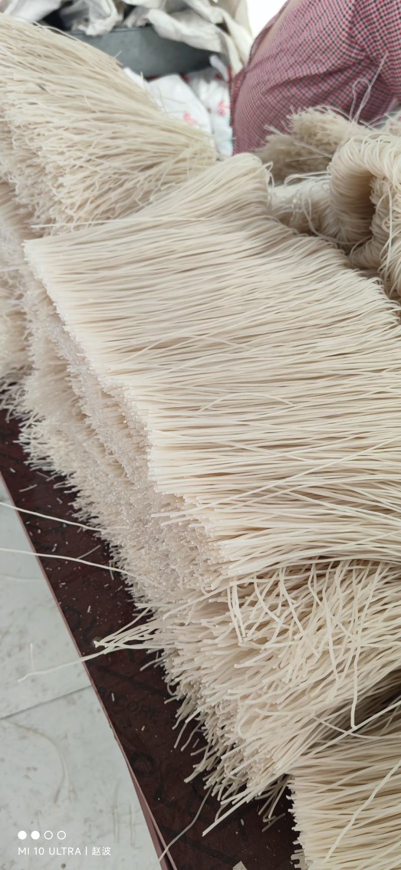 红薯粉条，大量批发，5斤袋装，各种包装可定制
