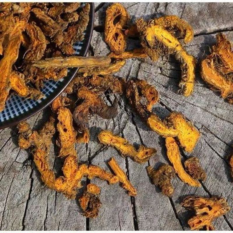 中药材无硫黄连黄连片各种规格供应。欢迎老板考察