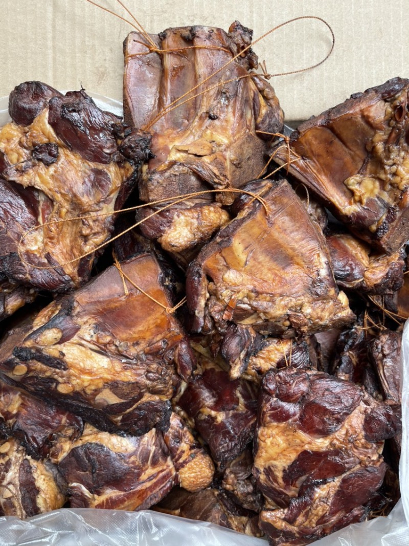 烟熏腊三角排（腊肉香肠源头工厂一手货源量大从优）