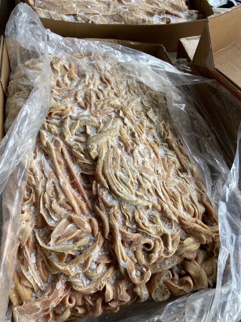 牛小肠牛肠烧烤速冻牛肠牛杂冷冻批半熟牛小肠