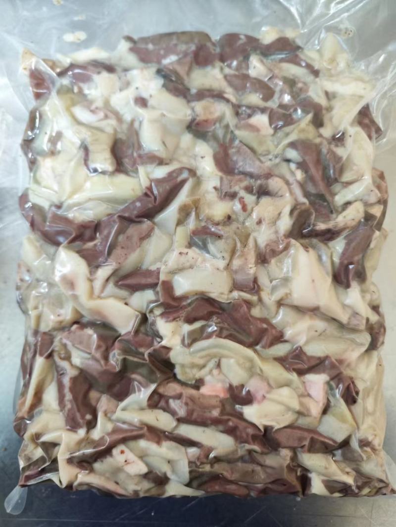 内蒙古草原羊杂，羊杂有调味料，煮开时候加入即可