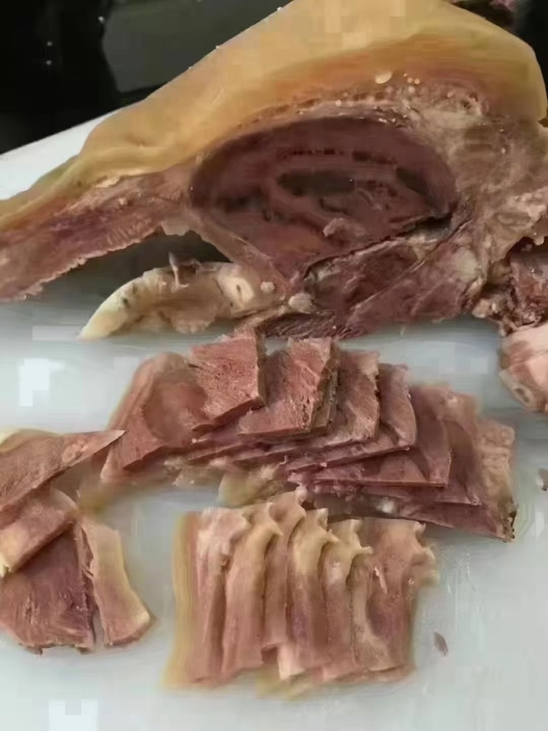 羊头肉，一件二十斤，需要的老板联系我，一手货源