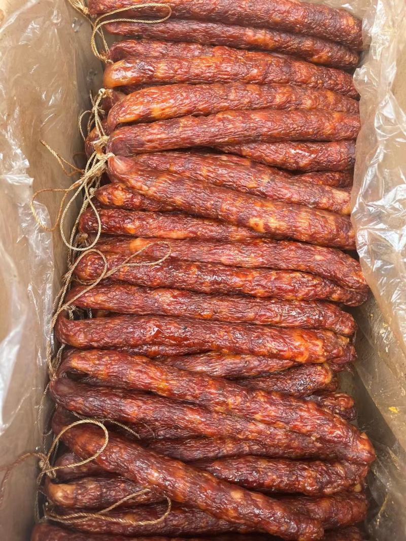 【纯肉香肠】纯肉香肠烟熏味腊肠麻辣味五香味广味电联