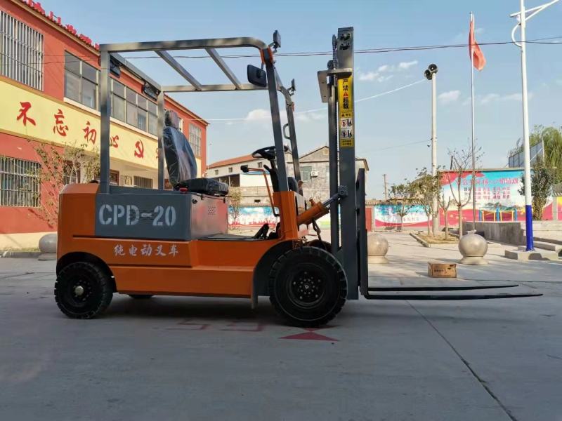 新能源电动叉车