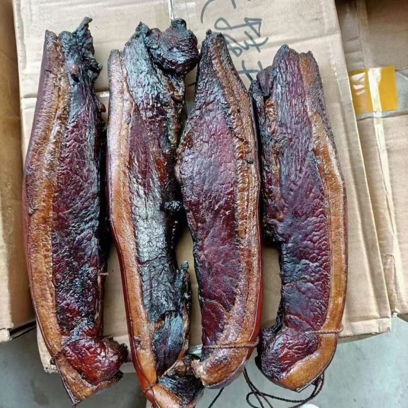 五花腊肉，纯肉香肠，精品腊排骨，二刀腊肉等，各种腊制品