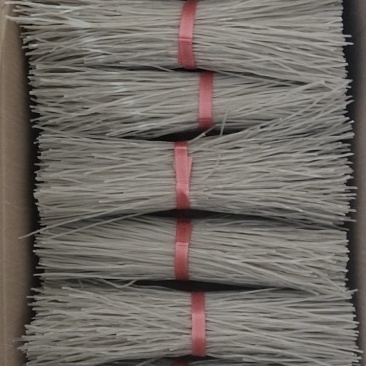 红薯粉条木薯粉1斤一把可以箱装编织袋装，质量保证口感劲道