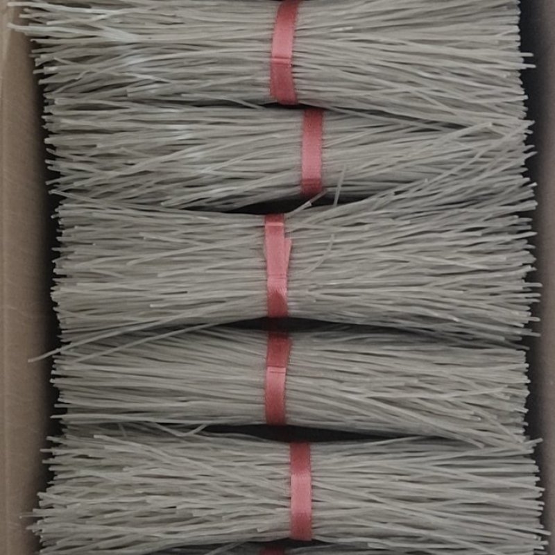 红薯粉条木薯粉1斤一把可以箱装编织袋装，质量保证口感劲道