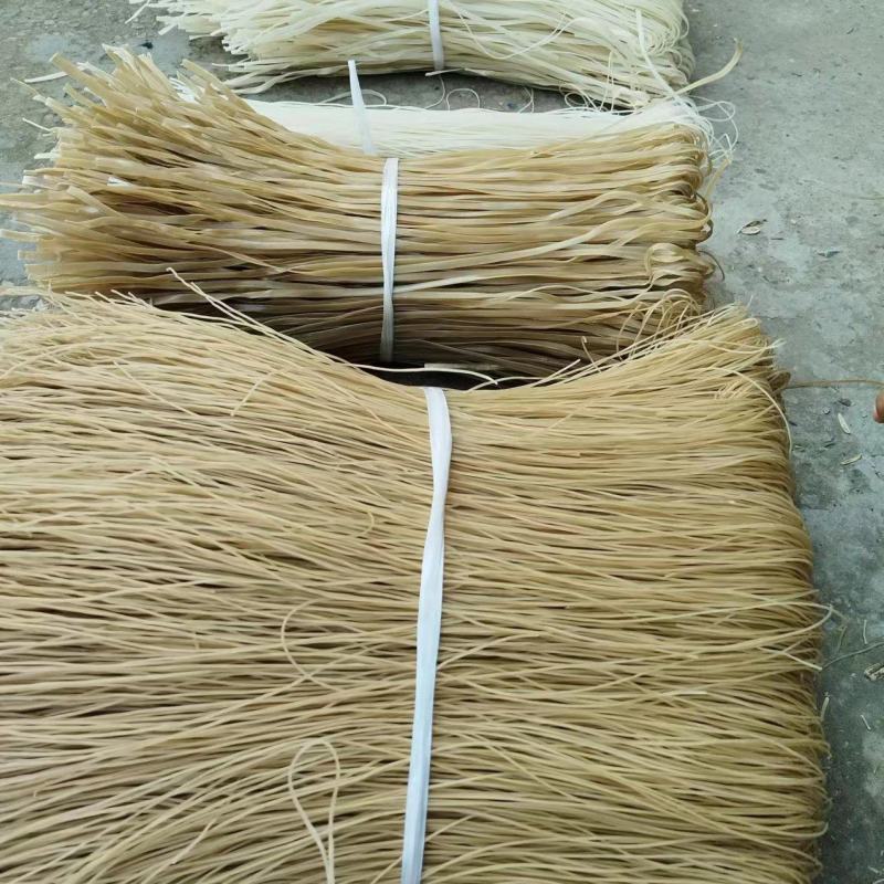 现货，红薯粉条，山药粉条，大量有货地址武胜县，质量保证