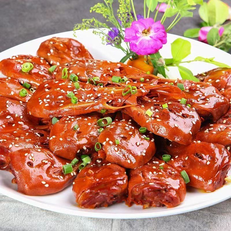 六和鸭头9号卤味食材冷冻新鲜鸭头1kg/包整箱批发全国多