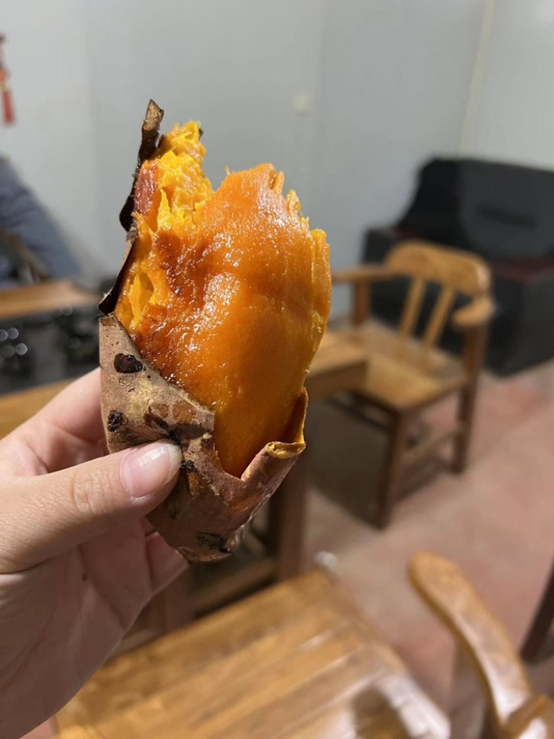 烟薯25红皮红心，大量供应社区团购电商烤瓜坊欢迎来电