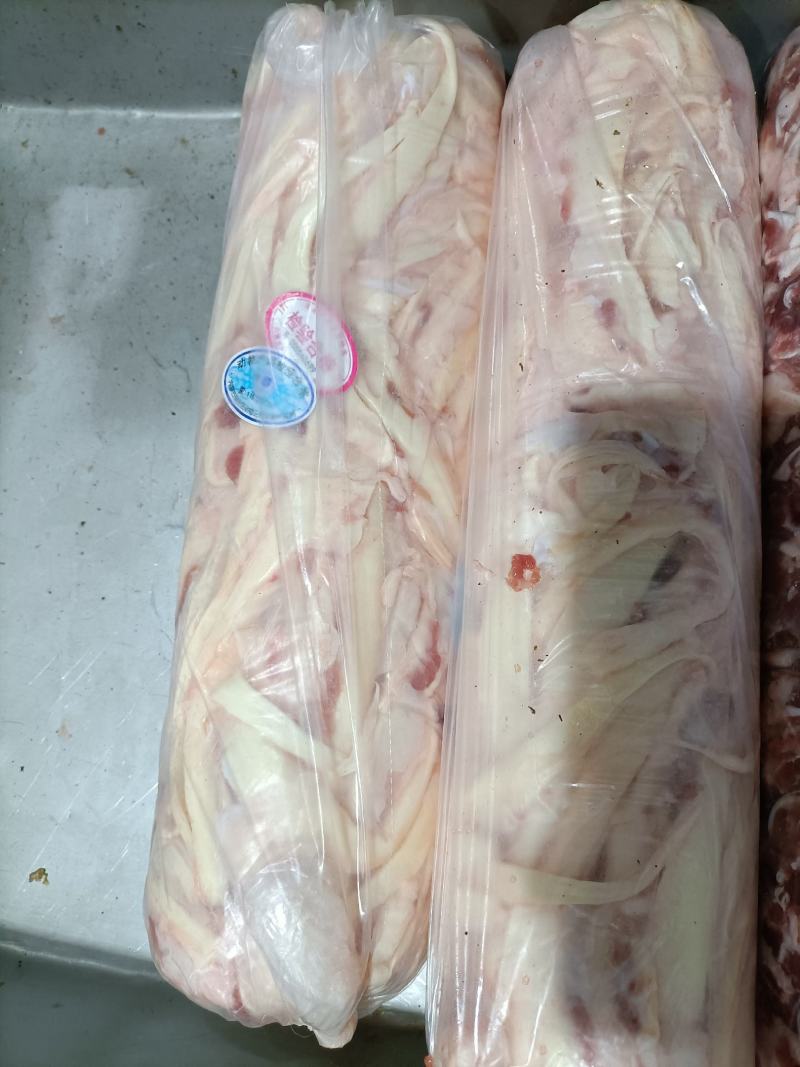 内蒙古锡林郭勒草地羊板筋，一卷5斤，质量很好，串店适合。
