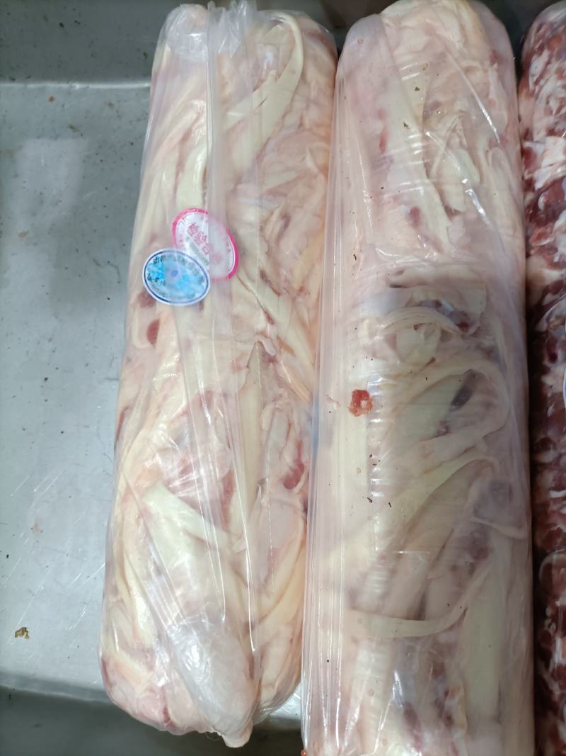 内蒙古锡林郭勒草地羊板筋，一卷5斤，质量很好，串店适合。