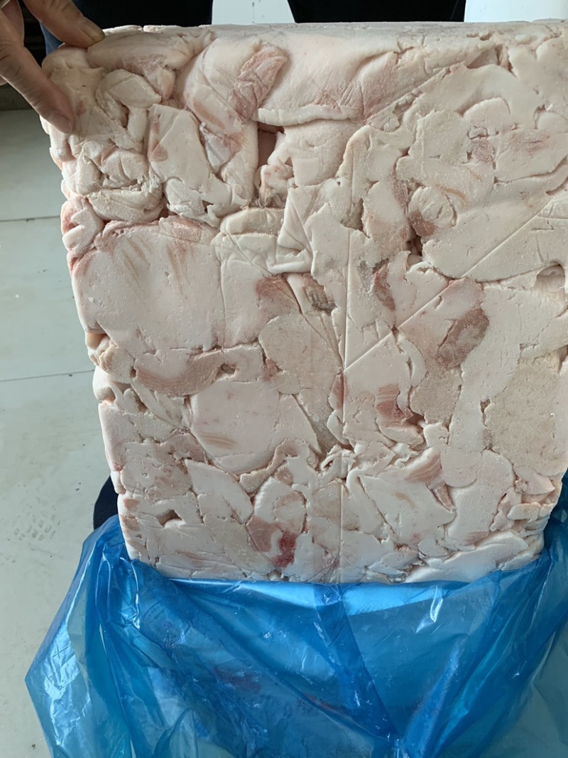 肥猪花油，大厂家的货，物美价廉，价格合适实惠量大
