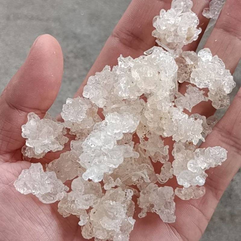 拉丝雪燕拉丝度高颜色纯净干净泡发高