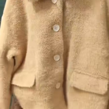 精品女装1000件左右