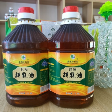 彭阳特产胡麻油，黄小米，荞麦面