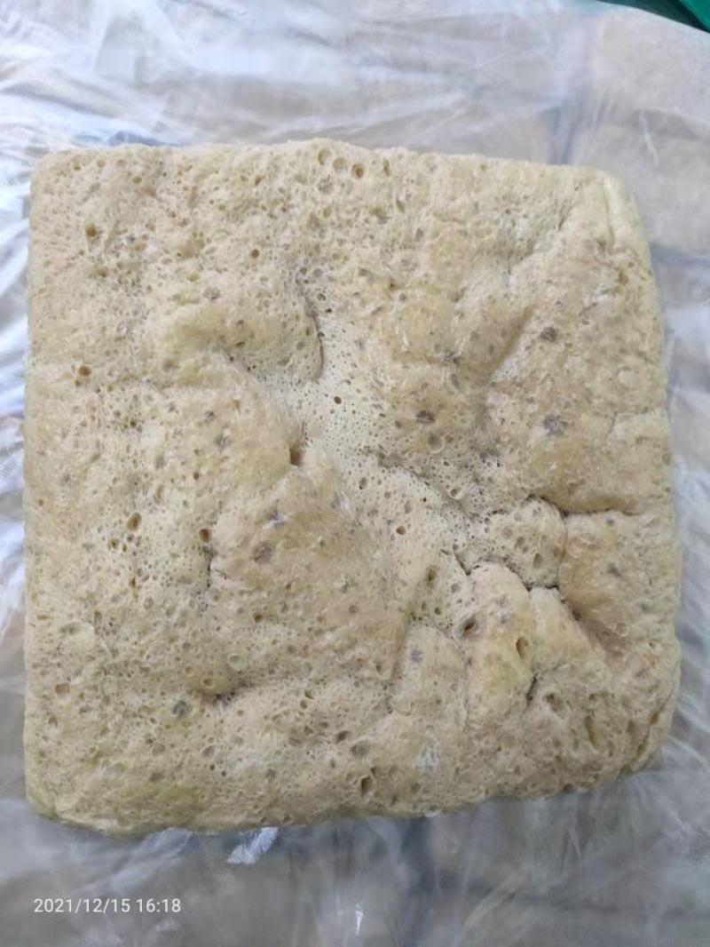 纯手工面筋，蒸面筋块，可溜炒烹炸涮煮，凉调，炝拌均可！