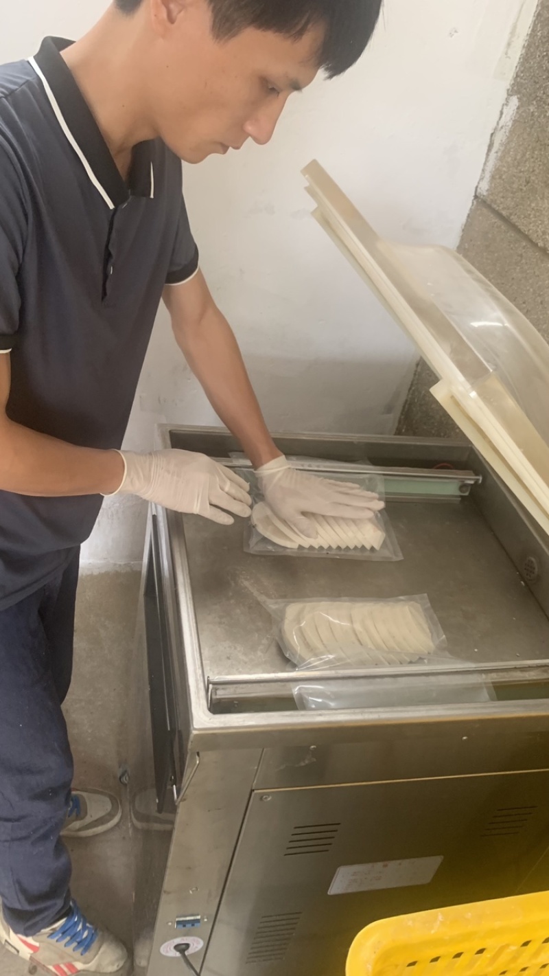 花都炭步闵江香芋，炮弹芋头，可切片切块。整车走更实惠