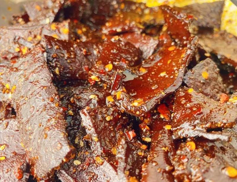 麻辣豆腐干开胃手工香辣豆腐干100克，欢迎来电咨询