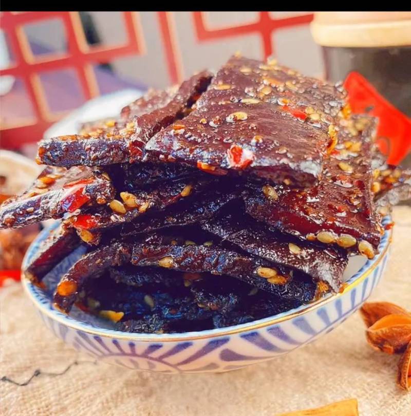 麻辣豆腐干开胃手工香辣豆腐干100克，欢迎来电咨询