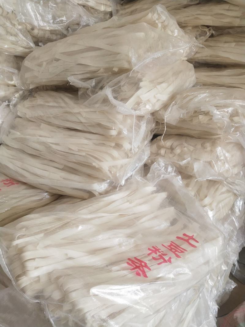 纯手工制作土豆粉品质保证支持视频看货价格优惠欢迎来电咨询