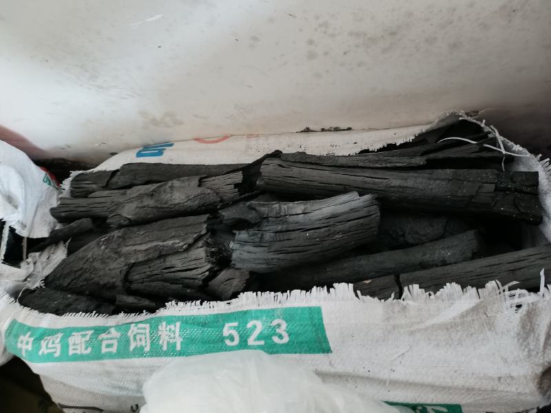 木炭，栎木碳，家用炭，农村土窑炭。。。。