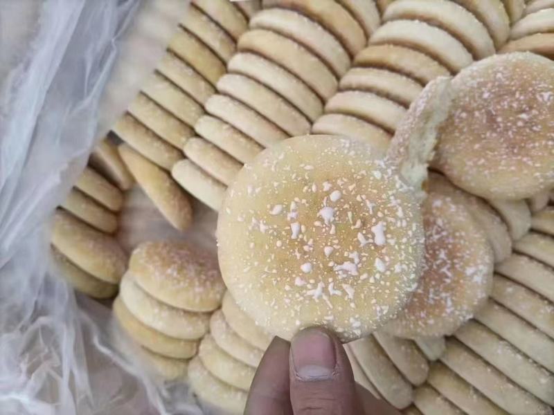 山药雪饼老式雪花饼传统糕点早餐面包整箱批发