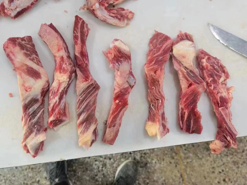 精修谷饲纯干牛肋条每天加工新货口感好适合煎烤卤，需