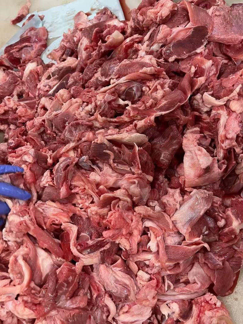生肉筋，有筋有肉真真正正的肉筋带一点小油