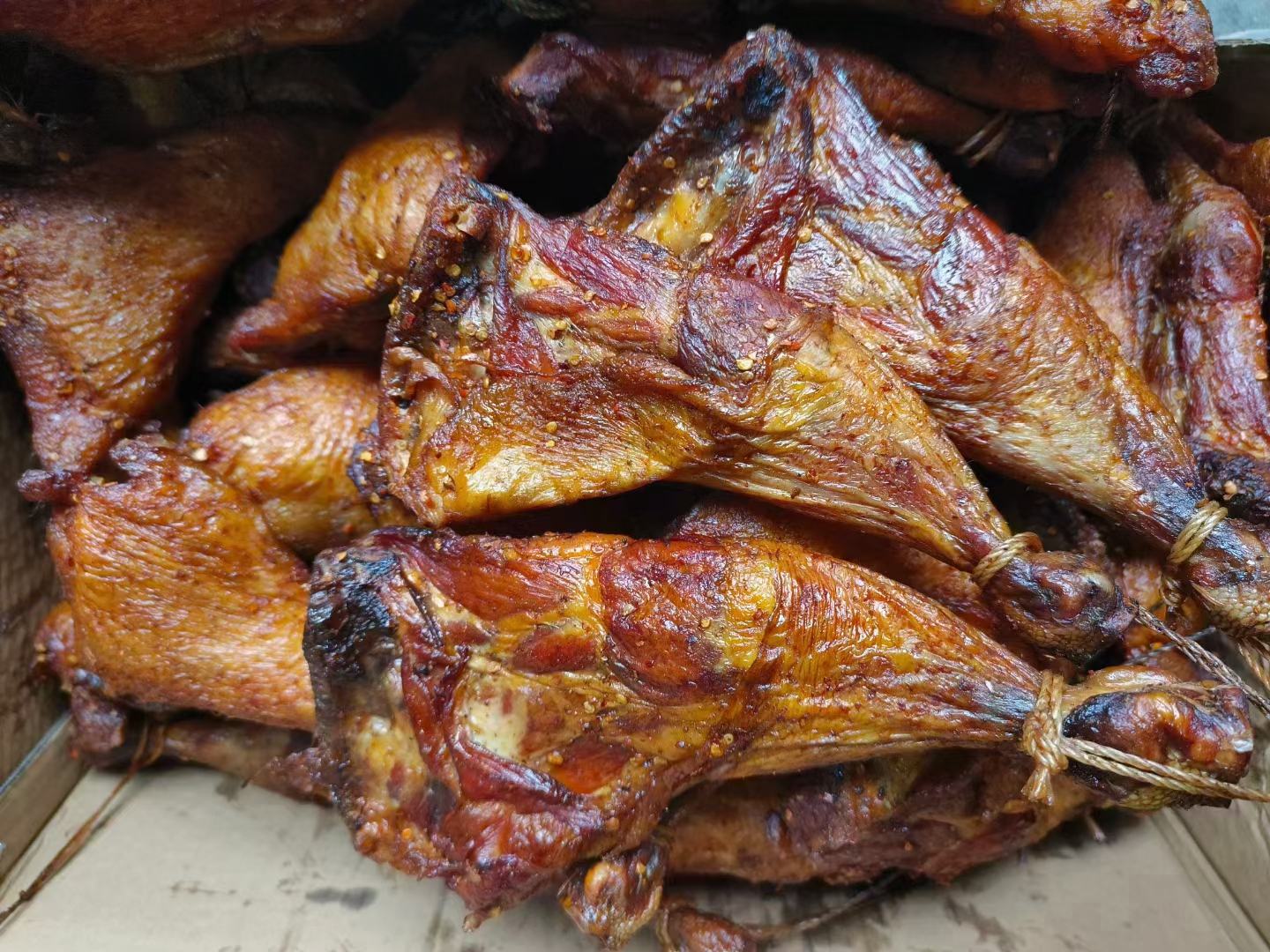 香脆鸡腿与大葱搭配吃法展示