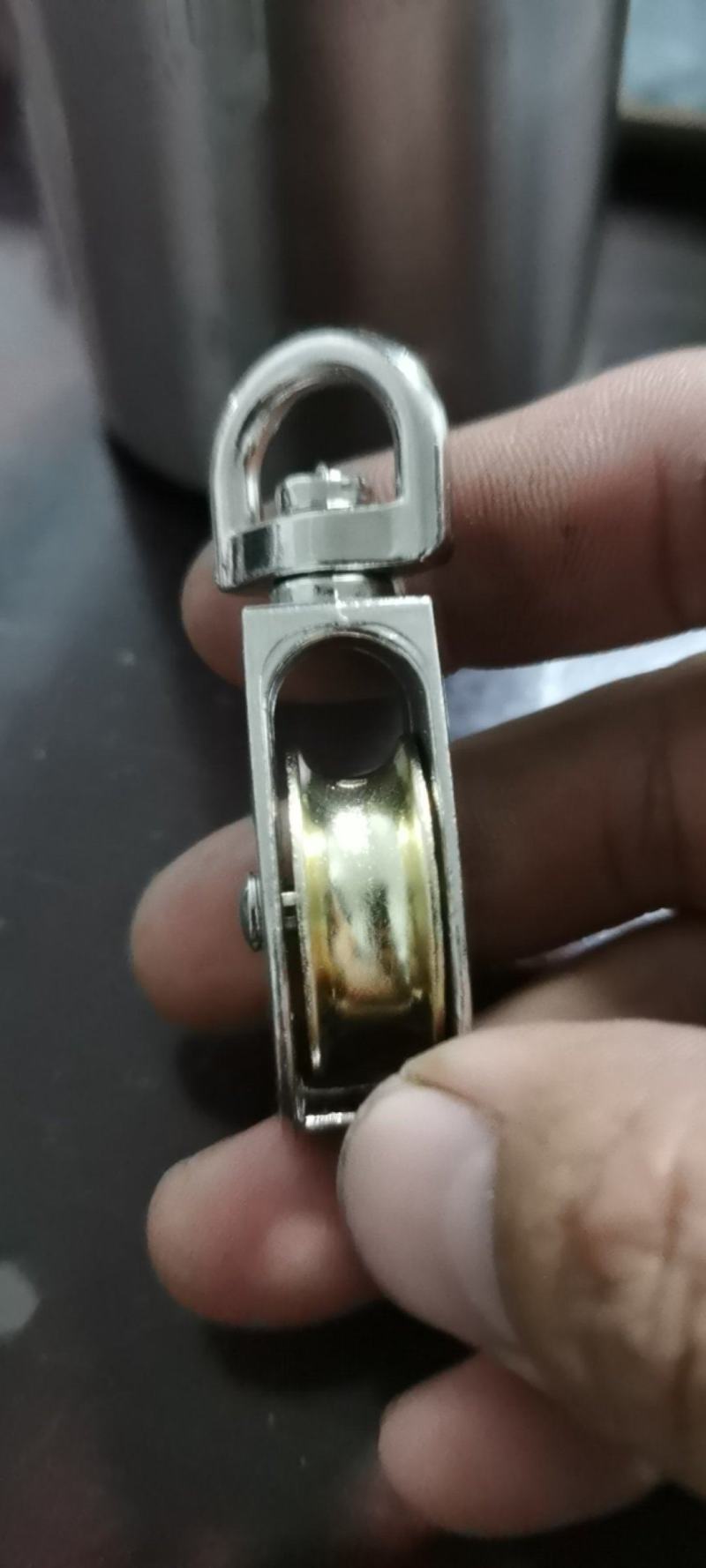 放风滑轮不锈钢滑轮，各种大棚配件欢迎来电咨询！