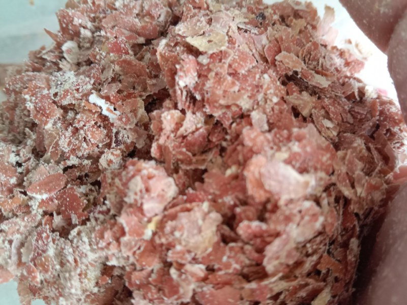 厂家常年直销棉籽饼蓖麻饼蔬菜水果专用饼肥，有机质85个，