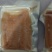 三文鱼肉颜色差点，二十一块八两的，生煎喂宠物都可以