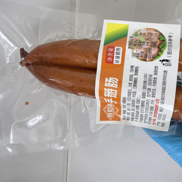 手掰肠，鸡肉含肉量百分之70。150斤起批